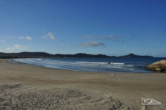 Praia do Canto Grande, em Bombinhas, litoral de Santa Catarina